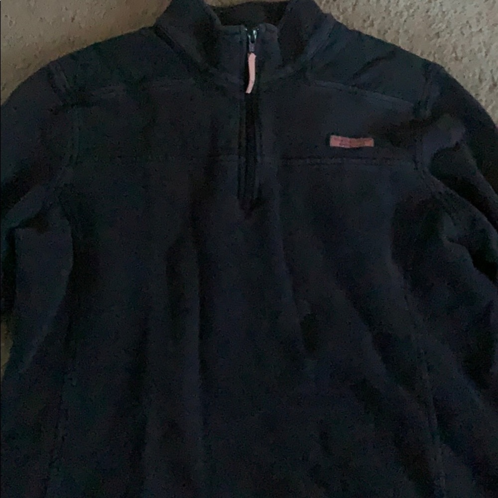Vineyard vines winter sweatshirt